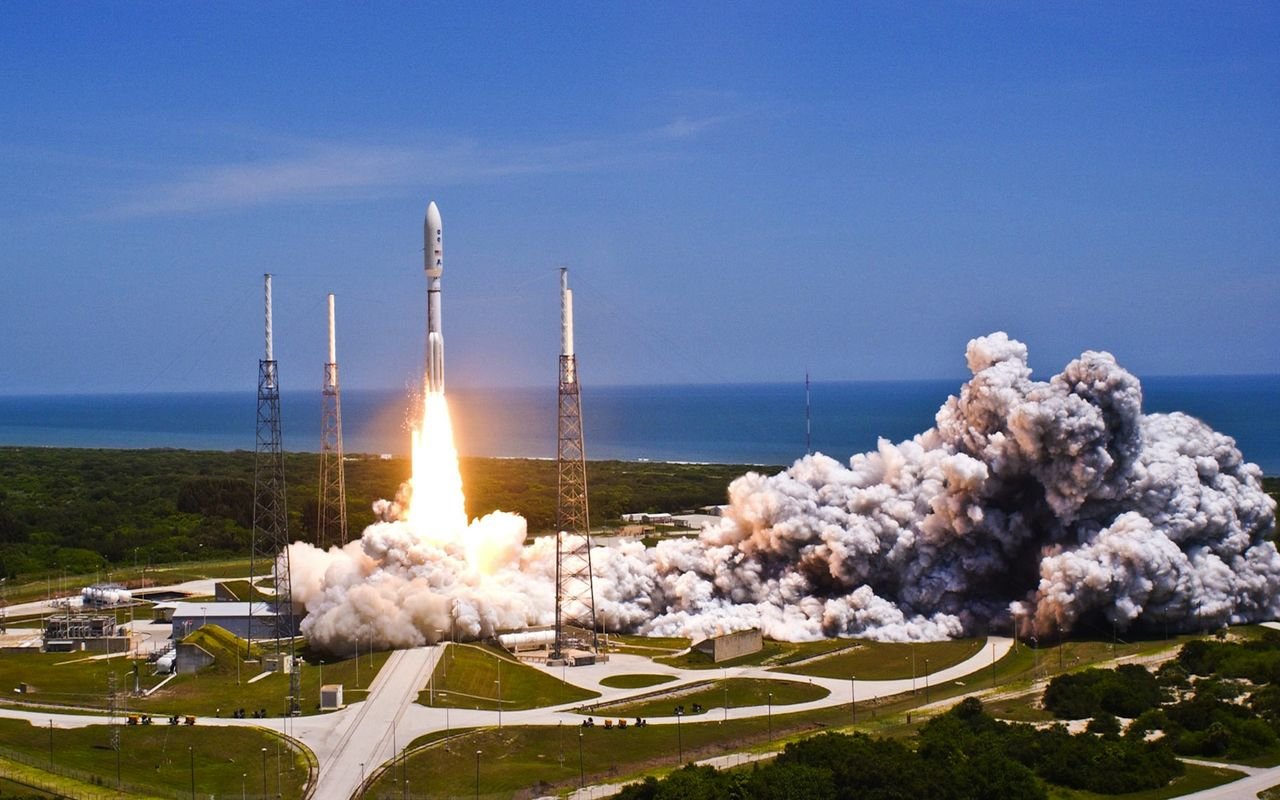Миссия Juno: Путешествие к Юпитеру и его тайнам