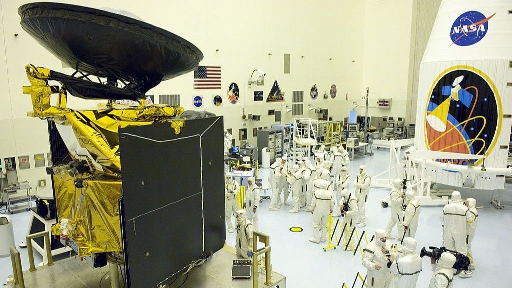 20 лет на орбите: Как Mars Reconnaissance Orbiter изменил наше понимание Красной планеты