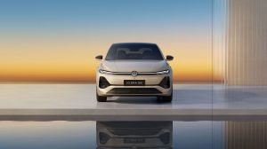 Volkswagen представляет HS8: новый уровень помощи водителю в городских условиях
