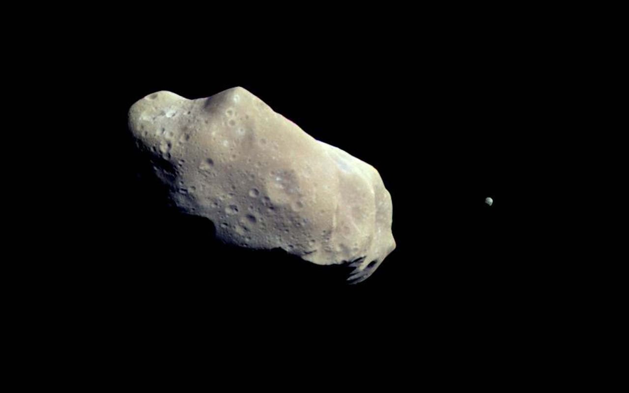 Исторический пролет: Как космический аппарат Galileo открыл луну астероида Ида