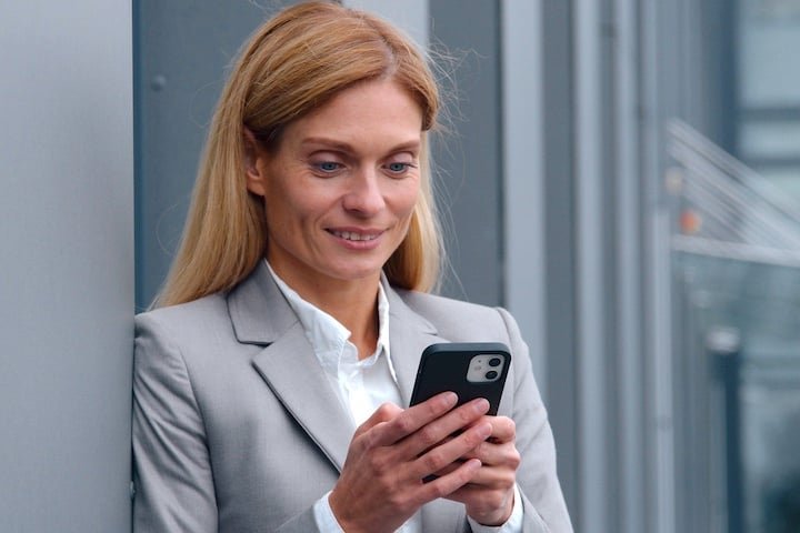 Как оптимизировать продуктовые данные для AI-покупателей: пять ключевых тестов
